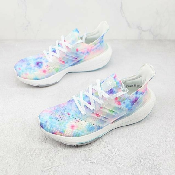 🚫SOLD🚫 adidas women's ultraboost 21 running shoes GZ7104 - Picture 9 of 16